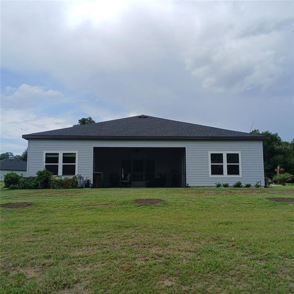 Exterior details and patio area of a home in Grand Park North, Dunnellon (Image 29). Exterior details and patio area of a home in Grand Park North, Dunnellon (Image 29).