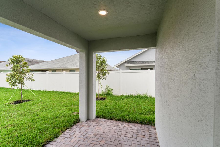 Furnished interior view inside a new home in , Fort Pierce (Image 30).