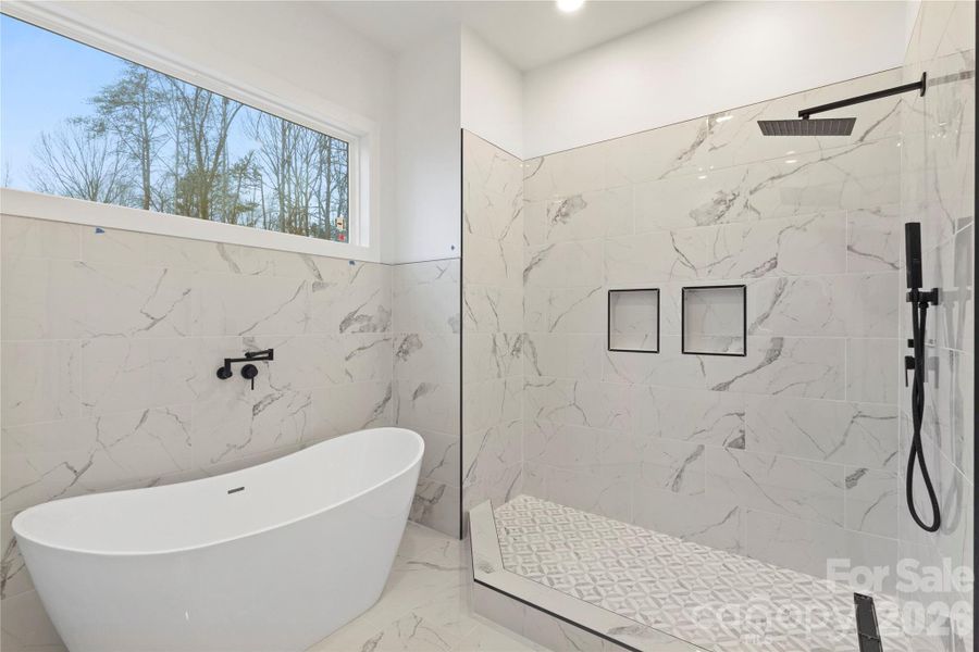 Furnished interior view inside a new home in , Gastonia (Image 6).