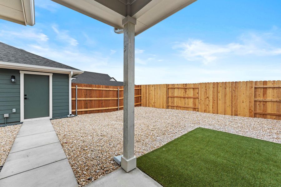 Exterior details and patio area of a home in Avery Centre, Round Rock (Image 3).