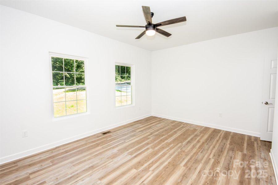 Spacious, unfurnished interior of a new home in , Statesville (Image 14).