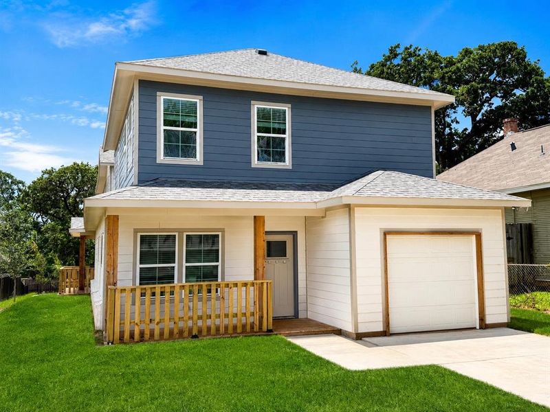 Front exterior of a new home in , Dallas, TX, highlighting curb appeal (Image 1). Front exterior of a new home in , Dallas, TX, highlighting curb appeal (Image 1).