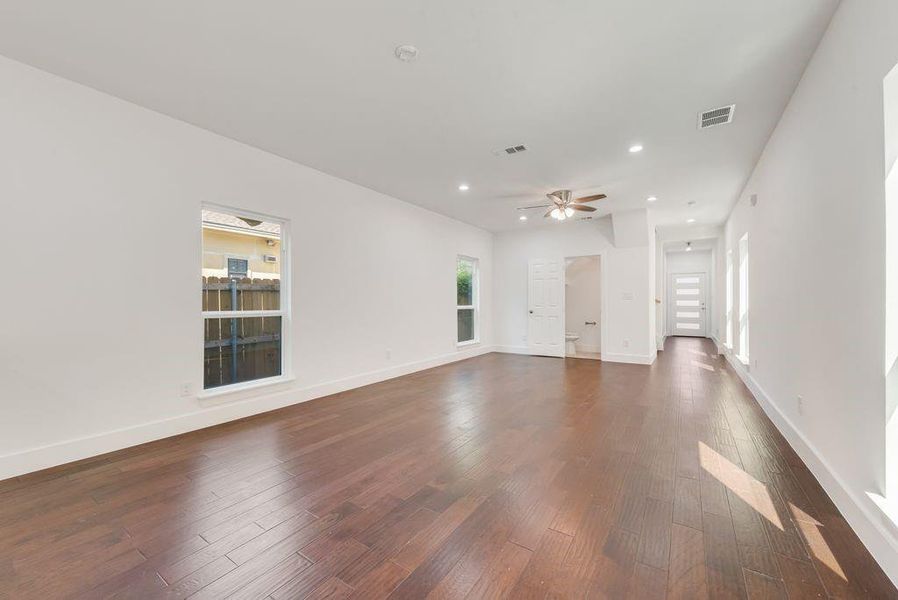 Spacious, unfurnished interior of a new home in , Dallas (Image 11). Spacious, unfurnished interior of a new home in , Dallas (Image 11).