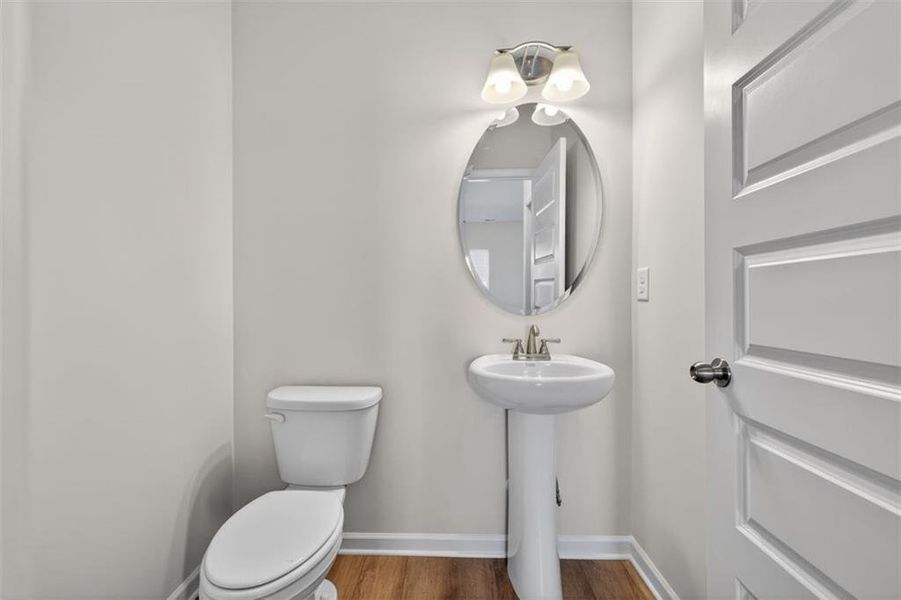 Furnished interior view inside a new home in Roxeywood Park, Winder (Image 10).