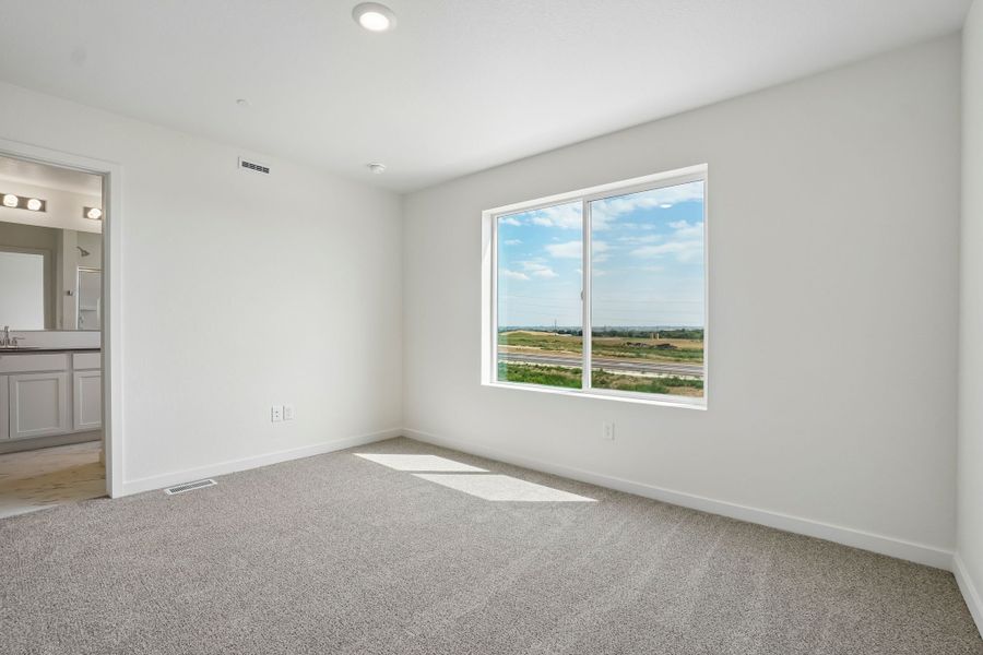 Spacious, unfurnished interior of a new home in Liberty Draw, Evans (Image 18).