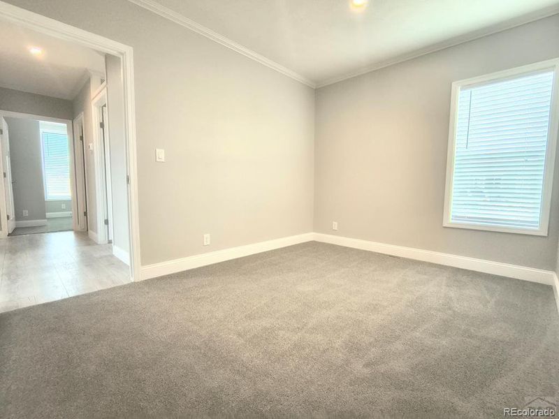 Spacious, unfurnished interior of a new home in , Colorado City (Image 10).