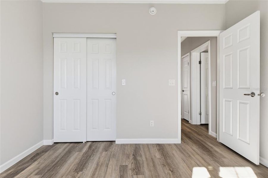 Spacious, unfurnished interior of a new home in , Venice (Image 22).