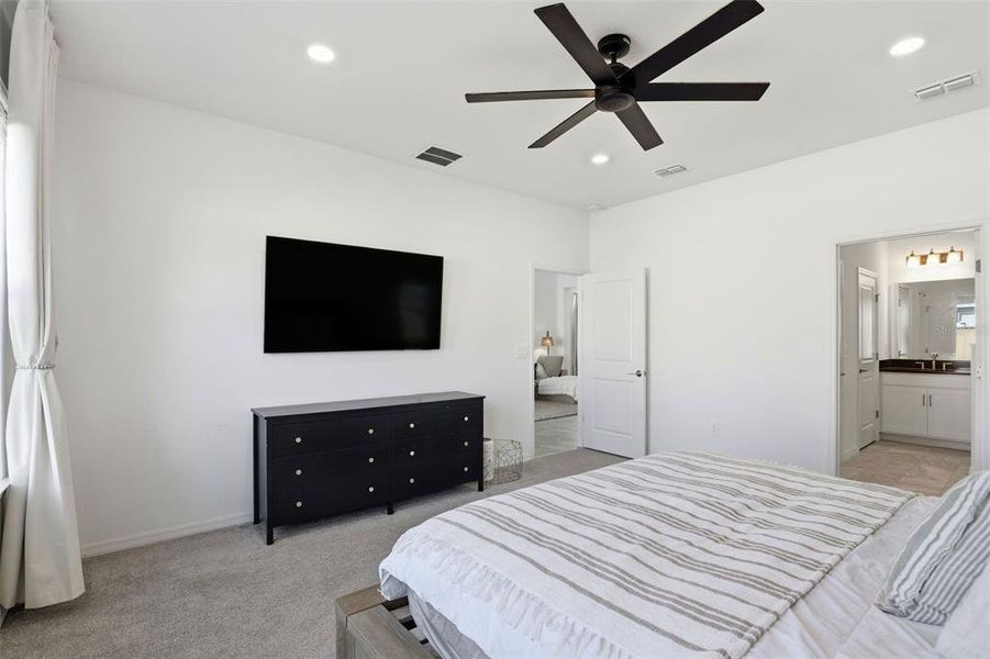 Furnished interior view inside a new home in The Waters at Center Lake Ranch, St. Cloud (Image 12).