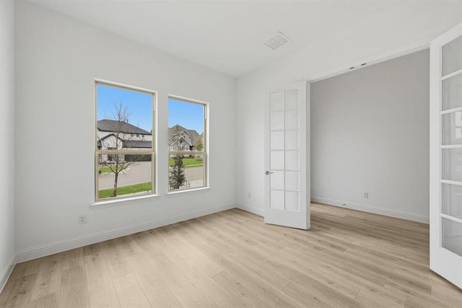 4208 Gladewater Avenue ~ Ready Now