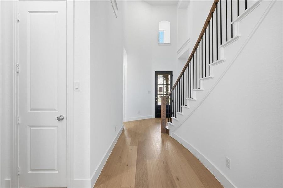 Spacious, unfurnished interior of a new home in Cambridge Crossing, Celina (Image 19).