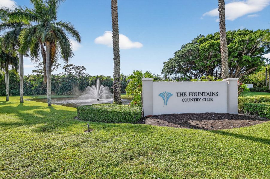 Gated entrance sign off jog road