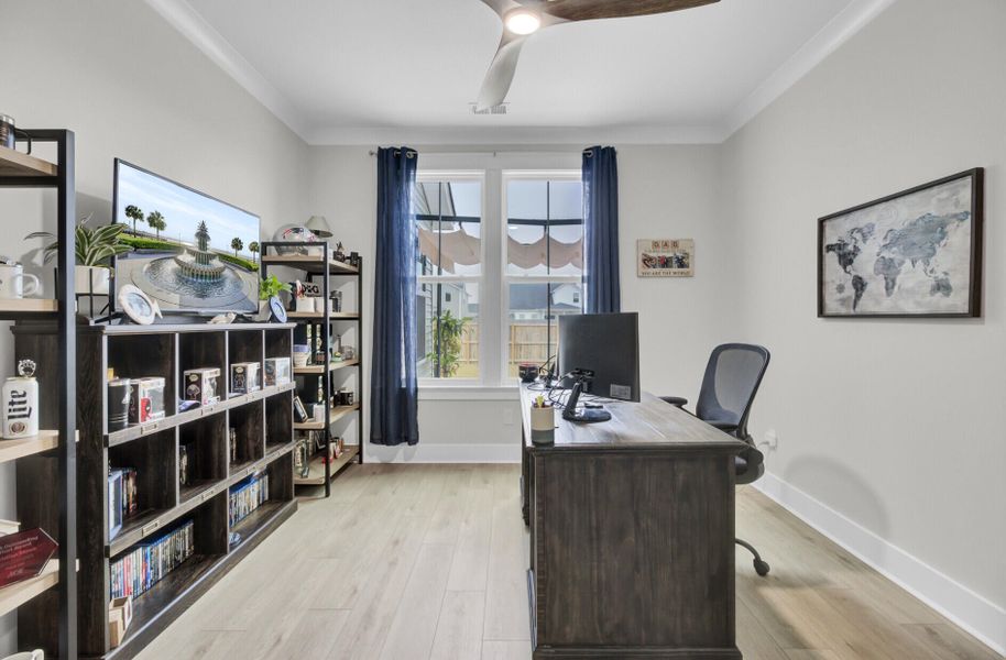 Furnished interior view inside a new home in Lochton, Summerville (Image 64).