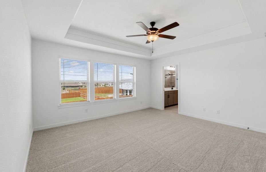 Spacious, unfurnished interior of a new home in Santa Rita Ranch, Liberty Hill (Image 43).