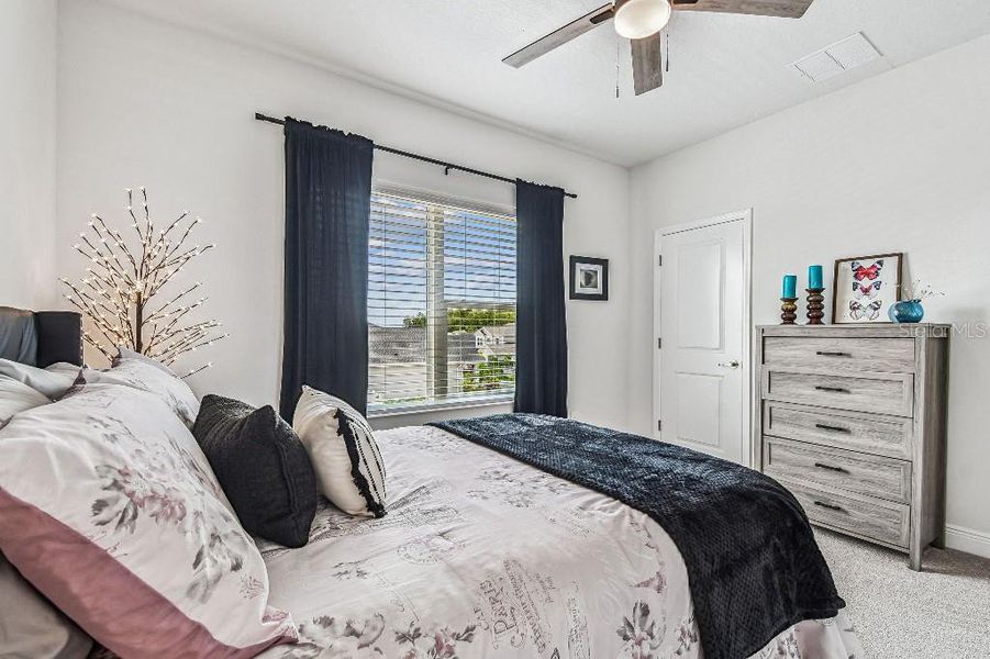 Furnished interior view inside a new home in , Tarpon Springs (Image 42).