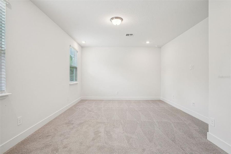 Spacious, unfurnished interior of a new home in , Ormond Beach (Image 36).