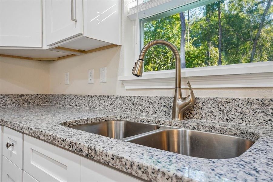 Close-up of interior finishes inside a home in , Citrus Springs (Image 15).