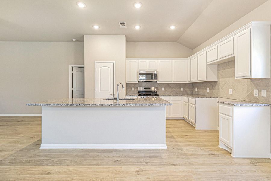 Furnished interior view inside a new home in Columbia Lakes, West Columbia (Image 8). Furnished interior view inside a new home in Columbia Lakes, West Columbia (Image 8).