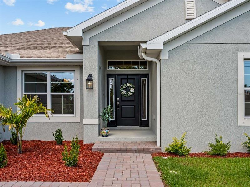 Exterior details and patio area of a home in Port Charlotte, Port Charlotte (Image 40).