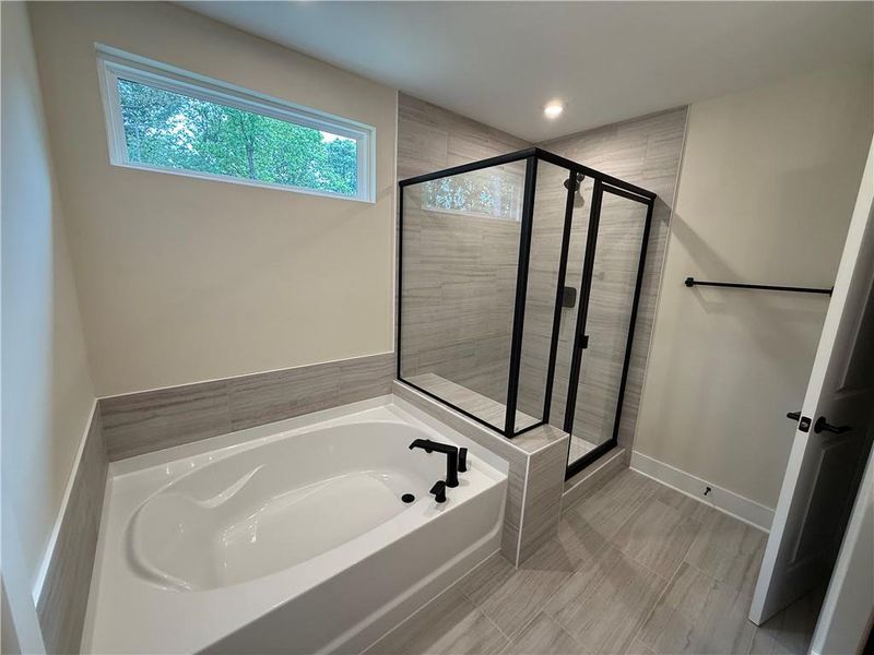 Furnished interior view inside a new home in Rose Creek, Cumming (Image 6).