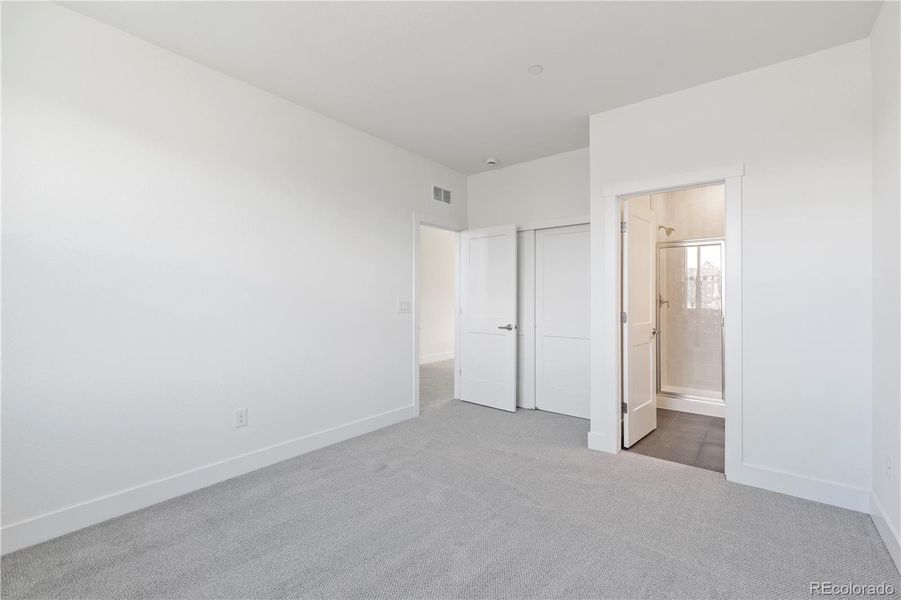 Spacious, unfurnished interior of a new home in , Broomfield (Image 17). Spacious, unfurnished interior of a new home in , Broomfield (Image 17).