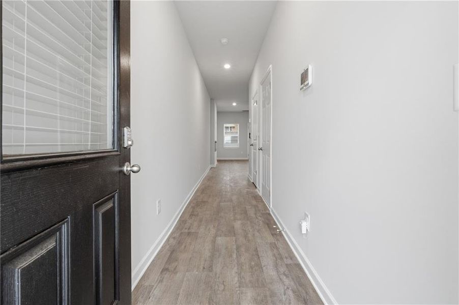 Spacious, unfurnished interior of a new home in Concord Oaks, Powder Springs (Image 11).
