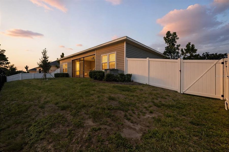 Exterior details and patio area of a home in , Ormond Beach (Image 1).