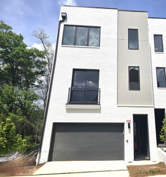 Front exterior of a new home in , Decatur, GA, highlighting curb appeal (Image 2). Front exterior of a new home in , Decatur, GA, highlighting curb appeal (Image 2).