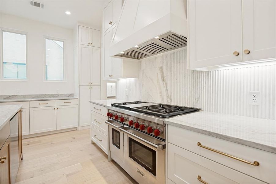 Featuring premium appliances, custom finishes and high-quality surfaces