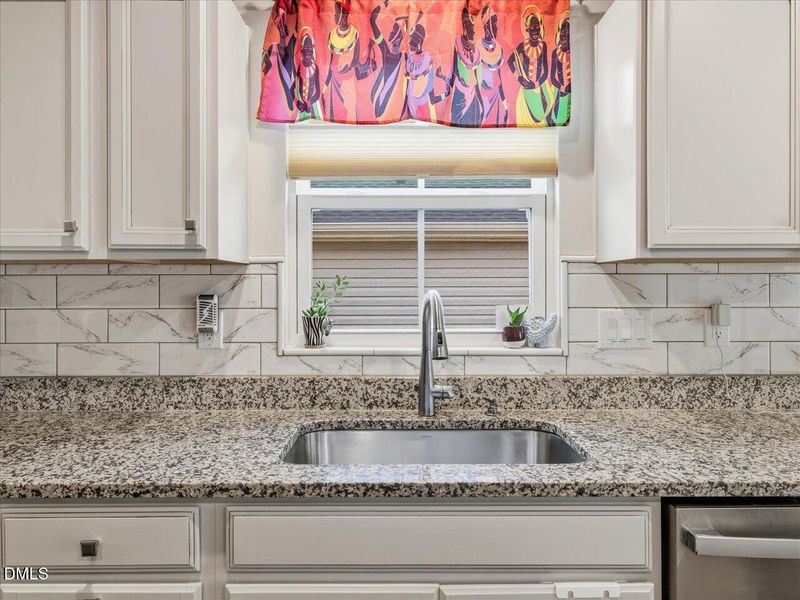 12-Kitchen 12-Kitchen