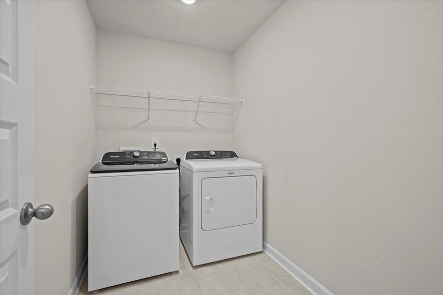 Close-up of interior finishes inside a home in Cedar Shoals – Heritage Collection, Piedmont (Image 12).