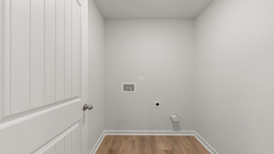 Spacious, unfurnished interior of a new home in Aurora Creek, Dallas (Image 19).