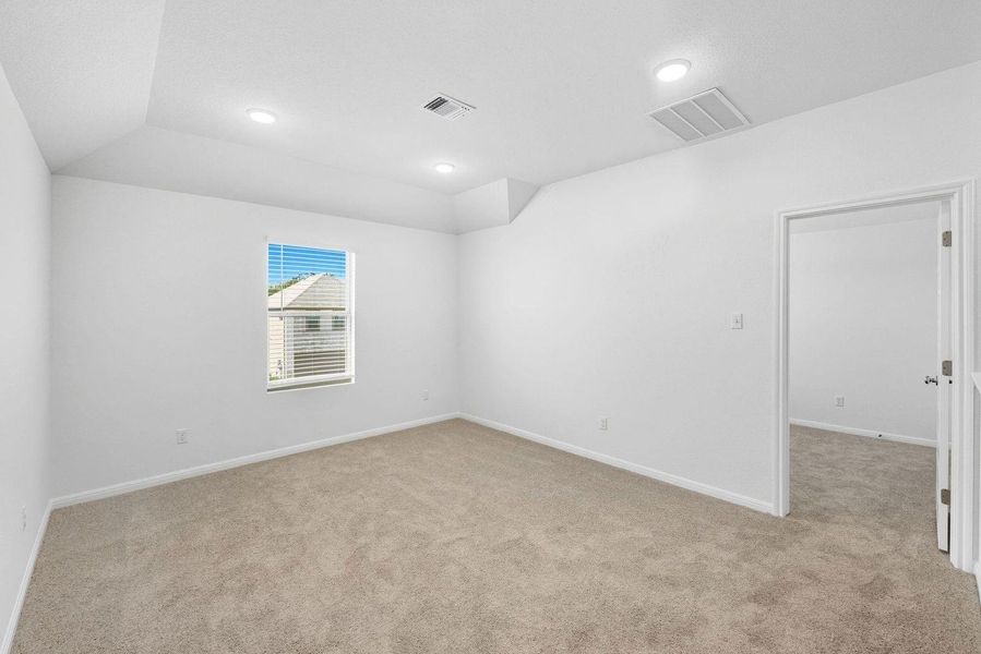 Spacious, unfurnished interior of a new home in Trinity Ranch, Elgin (Image 32). Spacious, unfurnished interior of a new home in Trinity Ranch, Elgin (Image 32).