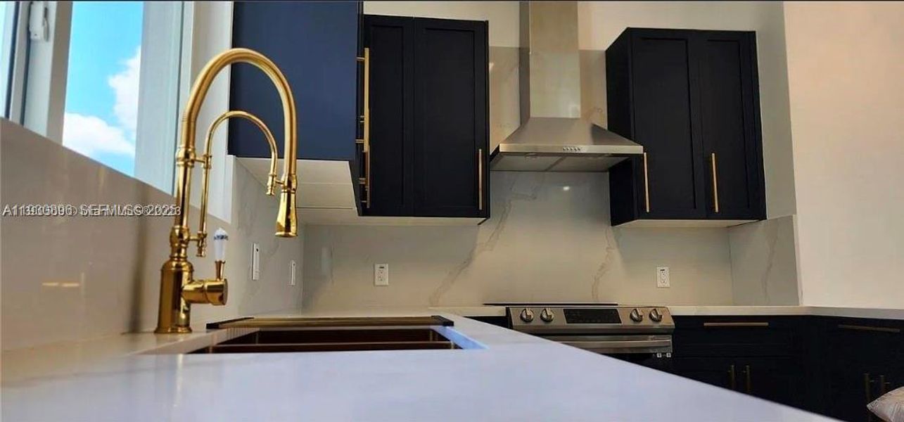 Close-up of interior finishes inside a home in , Homestead (Image 10).