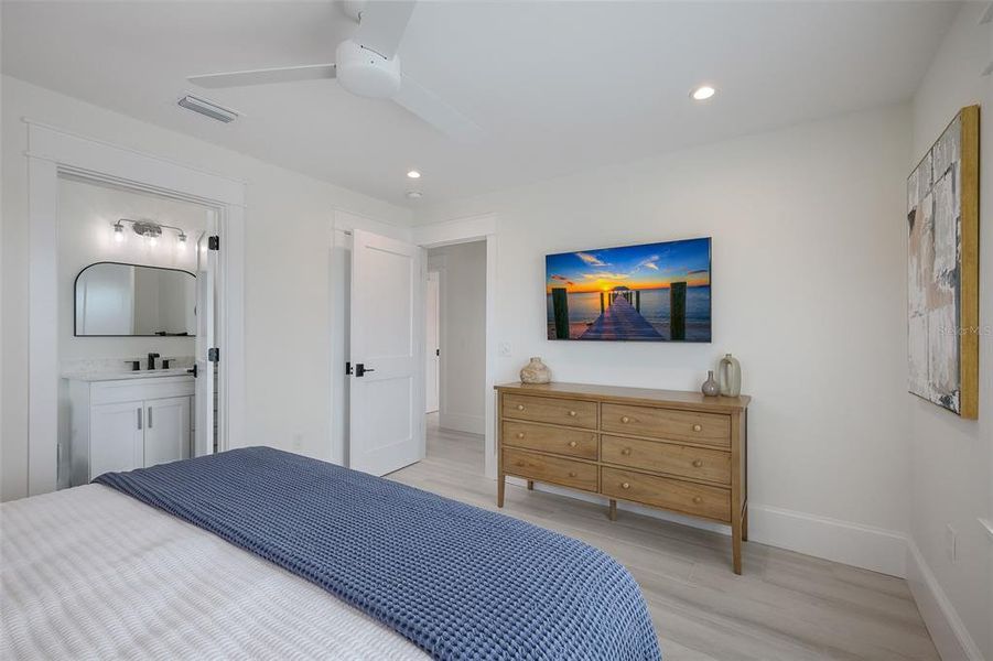 Furnished interior view inside a new home in , Bradenton Beach (Image 35).