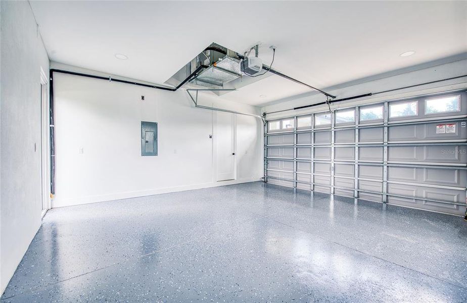 Spacious, unfurnished interior of a new home in , Spring Hill (Image 26). Spacious, unfurnished interior of a new home in , Spring Hill (Image 26).