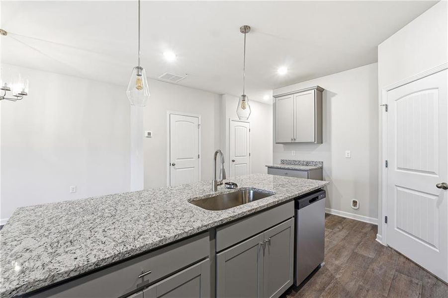 Furnished interior view inside a new home in Carolina, Palmetto (Image 10).