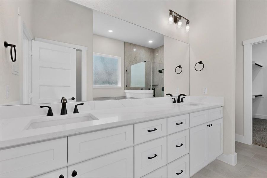 Furnished interior view inside a new home in , Greenville (Image 5).