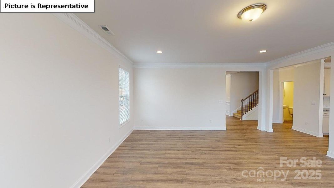 Spacious, unfurnished interior of a new home in Sylvan Creek, Denver (Image 11).