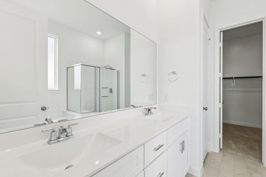 Furnished interior view inside a new home in Windcress, Baytown (Image 11).