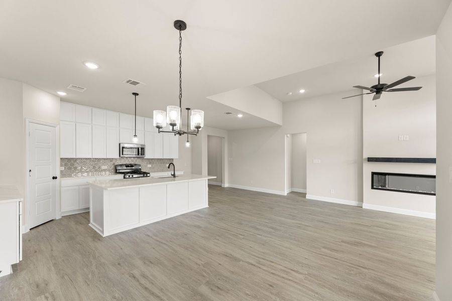 Furnished interior view inside a new home in Creekside, Royse City (Image 12).