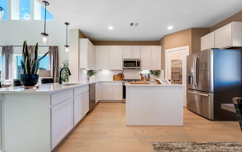 Furnished interior view inside a new home in Steed Landing, Texas City (Image 26).