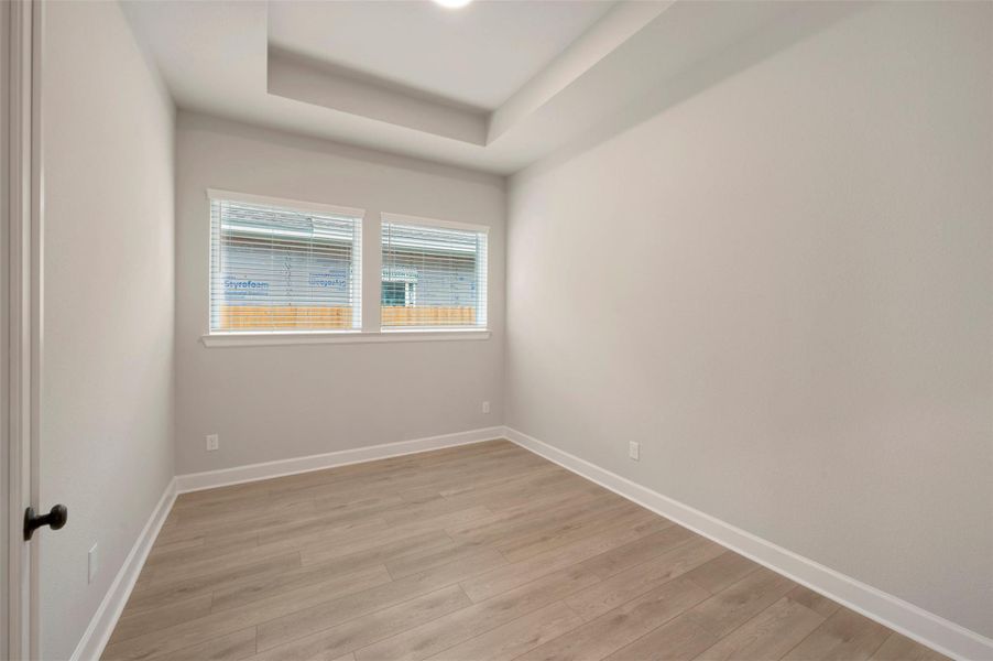 Spacious, unfurnished interior of a new home in Harvest Green - Reserve Collection, Richmond (Image 21).