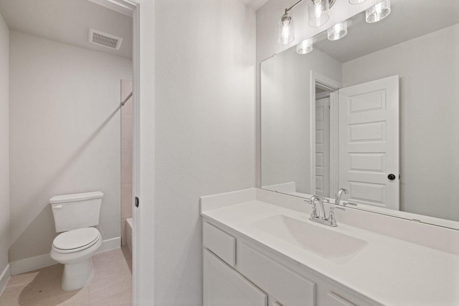 Furnished interior view inside a new home in Nolina - 50', Georgetown (Image 7).