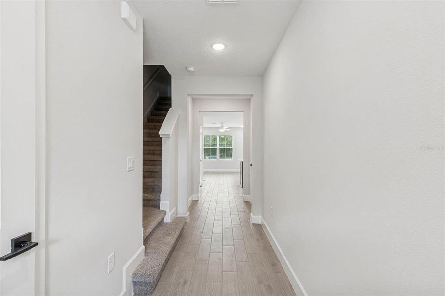 Spacious, unfurnished interior of a new home in Aspire at Canter Creek, Davenport (Image 14).