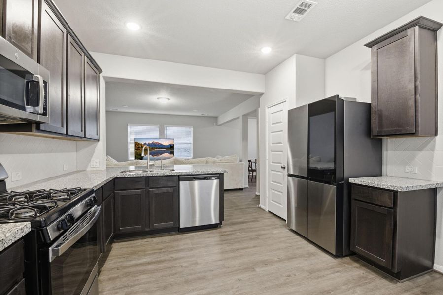 Furnished interior view inside a new home in Legends Bay, Baytown (Image 15). Furnished interior view inside a new home in Legends Bay, Baytown (Image 15).