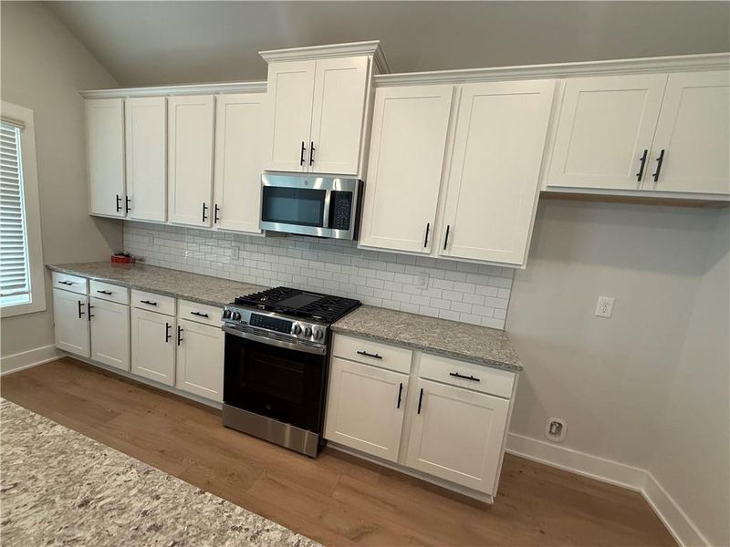Furnished interior view inside a new home in The Fairways at Mirror Lake, Villa Rica (Image 6). Furnished interior view inside a new home in The Fairways at Mirror Lake, Villa Rica (Image 6).