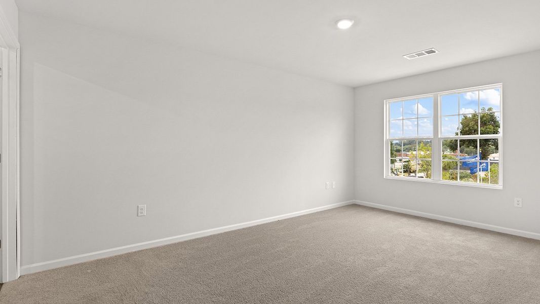 Spacious, unfurnished interior of a new home in Woodbury Park, South Fulton (Image 22).