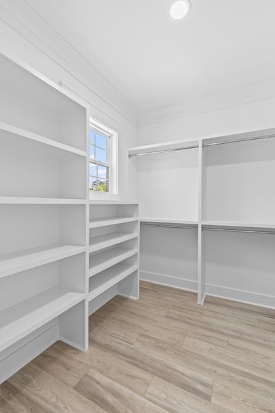 Spacious, unfurnished interior of a new home in , North Charleston (Image 29).