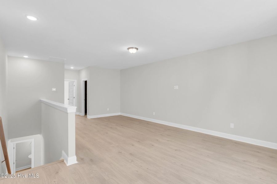 Spacious, unfurnished interior of a new home in WyndWater, Hampstead (Image 18). Spacious, unfurnished interior of a new home in WyndWater, Hampstead (Image 18).