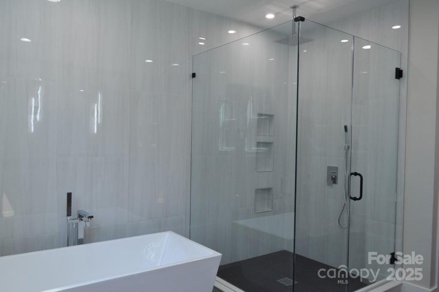 Furnished interior view inside a new home in , Davidson (Image 10).